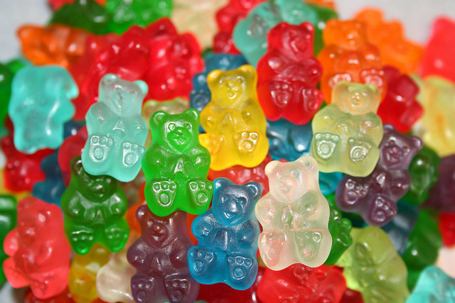 Calling All 77 H Residents With a Sweet Tooth: Get Your Candy Fix at IT’SUGAR!