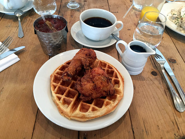 Enjoy Farm-to-Table Brunch Dishes at Founding Farmers