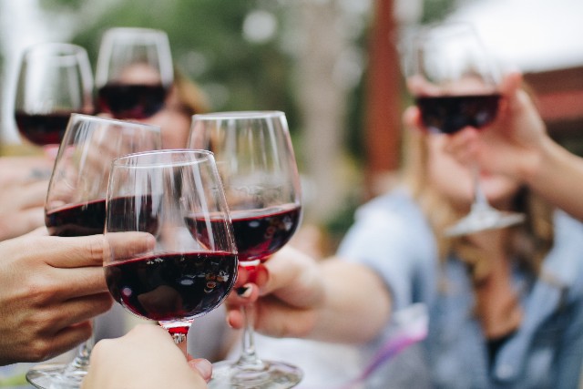 Sip Reds and Whites at Flight Wine Bar